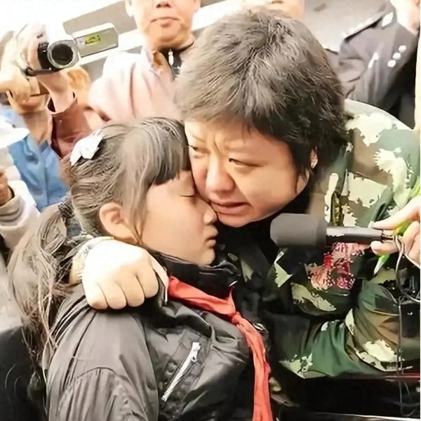 kaiyun开云中国2026世界杯官网入口 退步上亿、假慈善? 被实名举报的韩红, 终于光显她终生不嫁的原因
